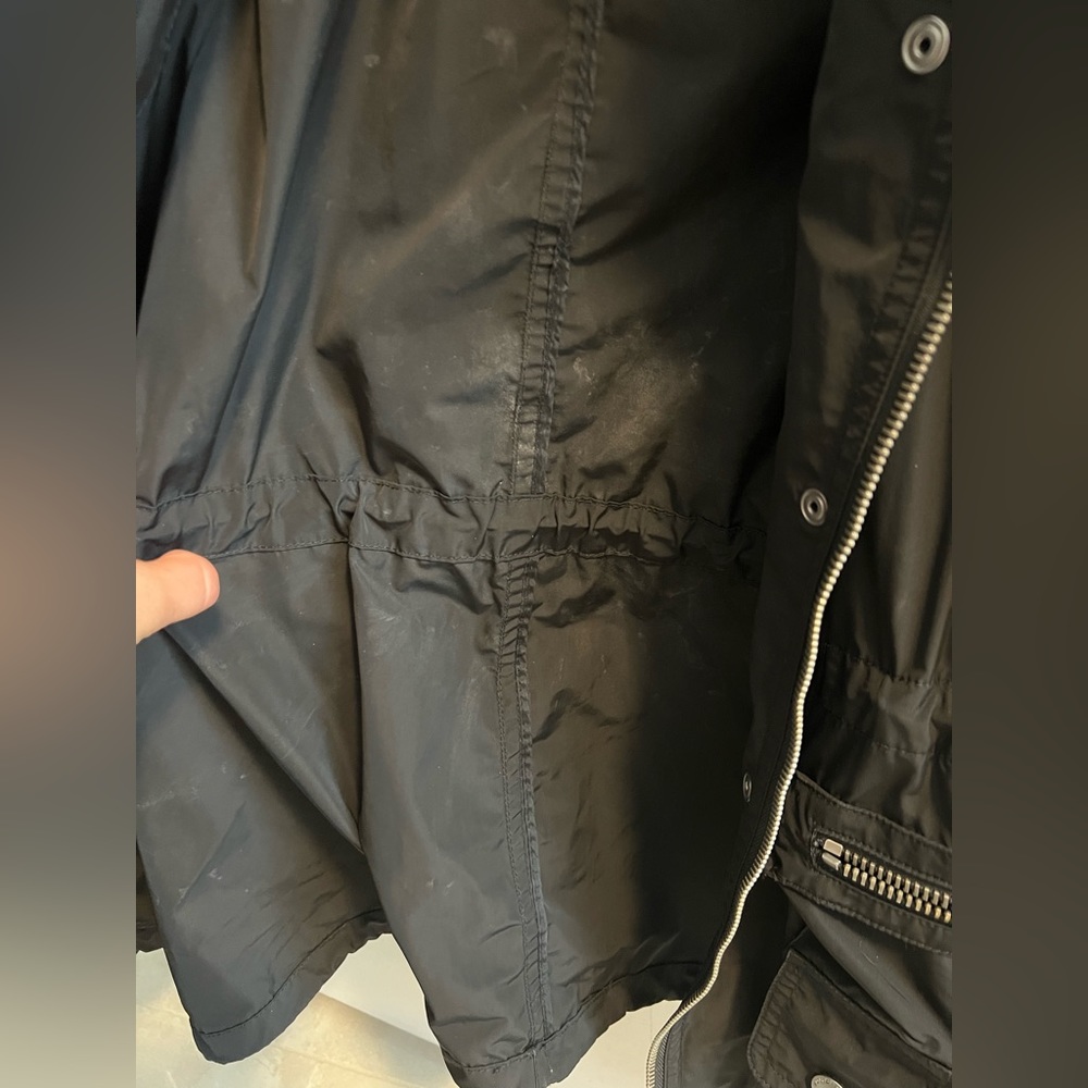 Burberry spring jacket - Picture 2 of 9